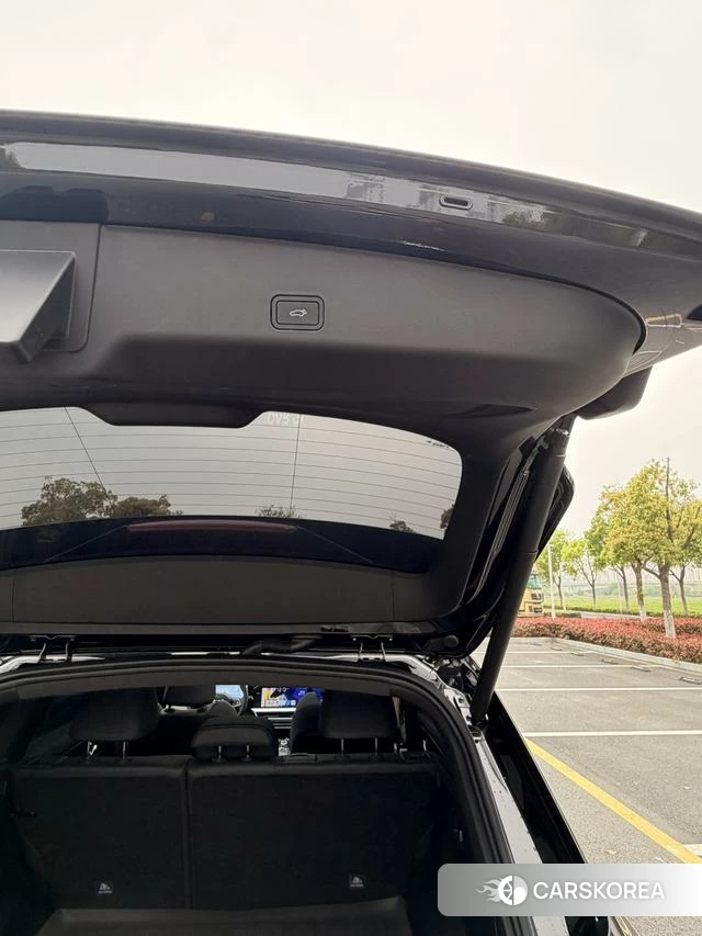 Geely Automobile Xingyue L 2024 Черный из Китая, фото 4