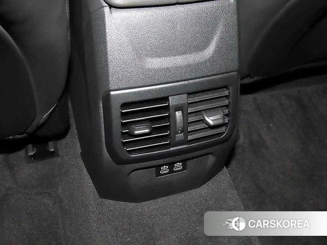BMW 2 Series Gran Coupe (F74) 2025 Белый из Кореи, фото 4