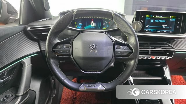 Peugeot e-2008 second generation 2022 Коричневый из Кореи, фото 4