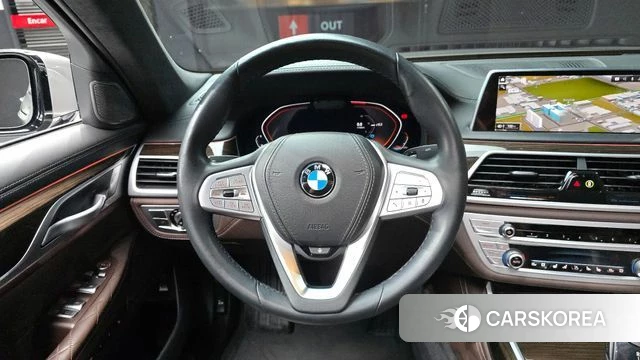 BMW 7 Series (G11) 2020 Серебристо-серый из Кореи, фото 4