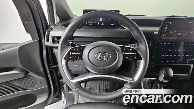 Hyundai Staria 2023 Серый из Кореи, фото 4