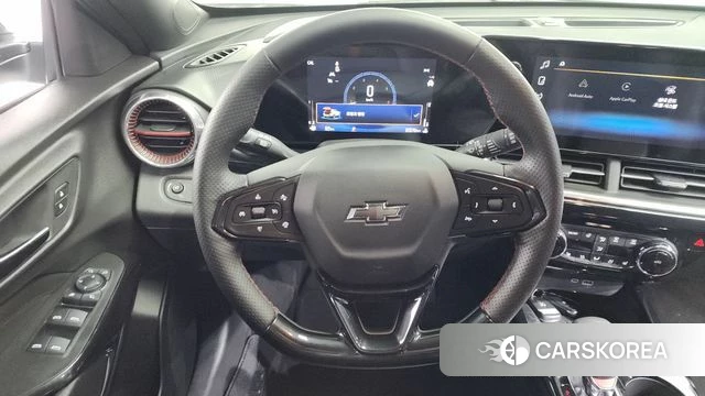 Chevrolet (GM Daewoo) Trax Crossover 2024 Белый из Кореи, фото 4