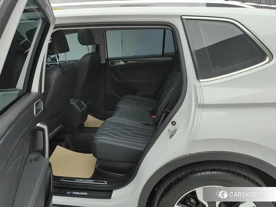 Volkswagen Tiguan L 2024 Белый из Китая, фото 4