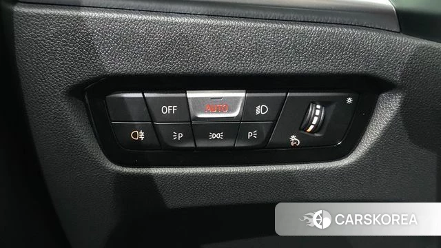 BMW 4 Series (G22) 2025 Синий из Кореи, фото 4