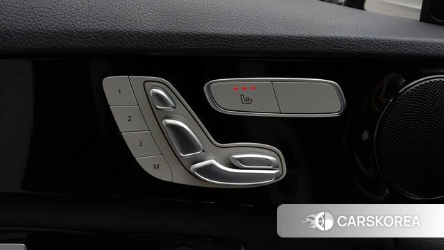 Mercedes-Benz C-Class W205 2020 Белый из Кореи, фото 4