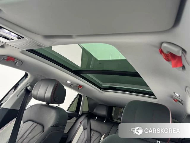 Volkswagen Tourang 2024 Черный из Китая, фото 4