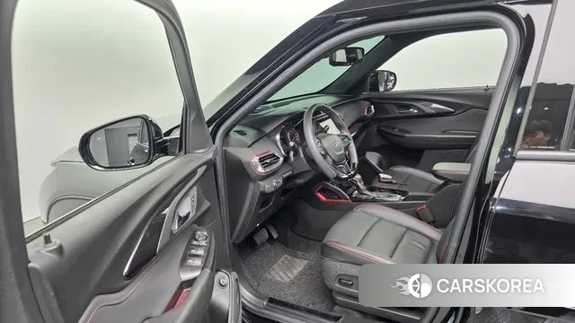 Chevrolet (GM Daewoo) Trailblazer 2022 Черный из Кореи, фото 4