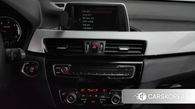 BMW X1 (F48) 2019 Синий из Кореи, фото 4