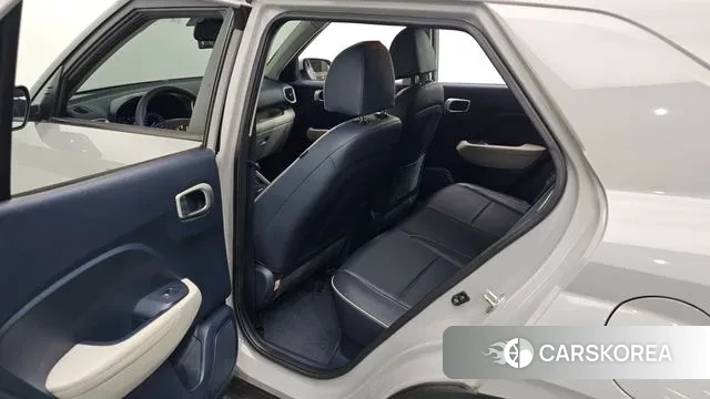 Hyundai Venue 2021 Серый из Кореи, фото 4