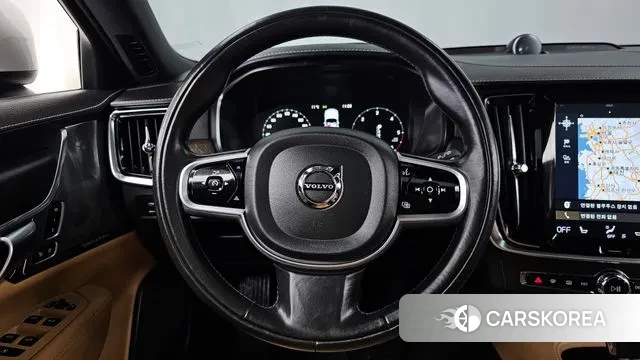 Volvo V90 Cross-Country 2018 Белый из Кореи, фото 4