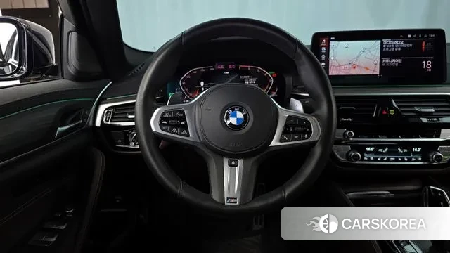 BMW 5 Series (G30) 2020 Черный из Кореи, фото 4