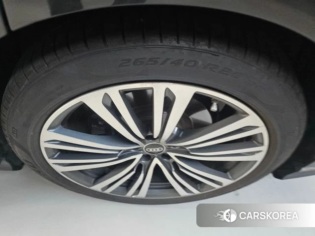 Audi A8 (D5) 2021 Черный из Кореи, фото 4