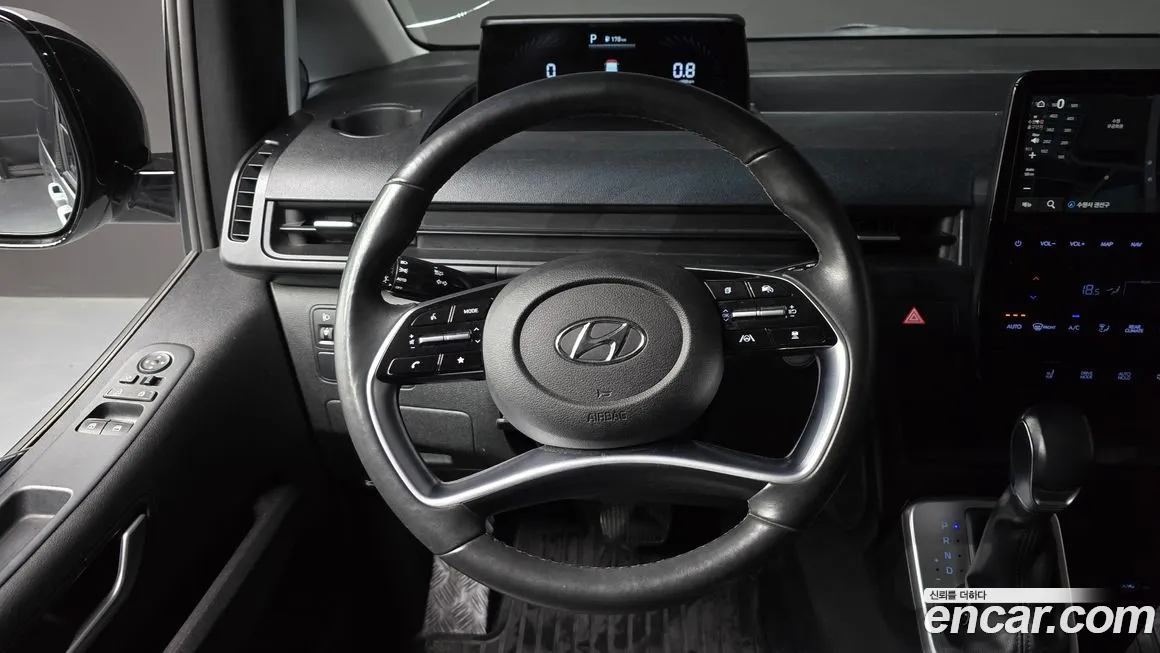 Hyundai Staria 2021 Серебряный из Кореи, фото 4