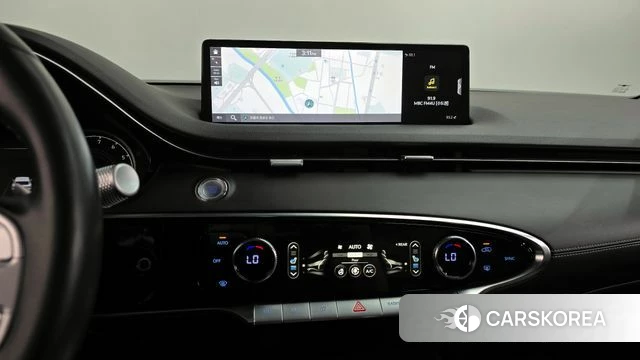 Genesis GV70 2021 Зеленый из Кореи, фото 4