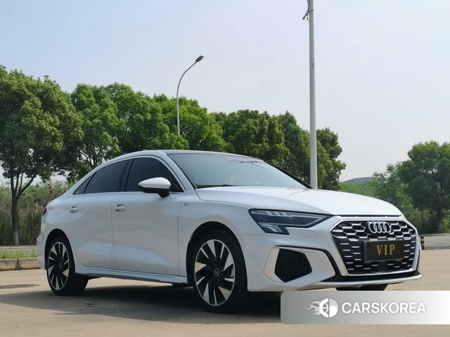 Audi A3 2023 Белый из Китая, фото 4