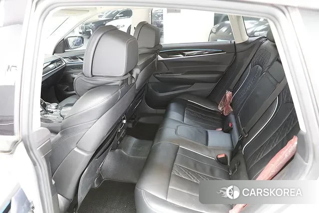 BMW 6 Series GT (G32) 2020 Серебряный из Кореи, фото 4