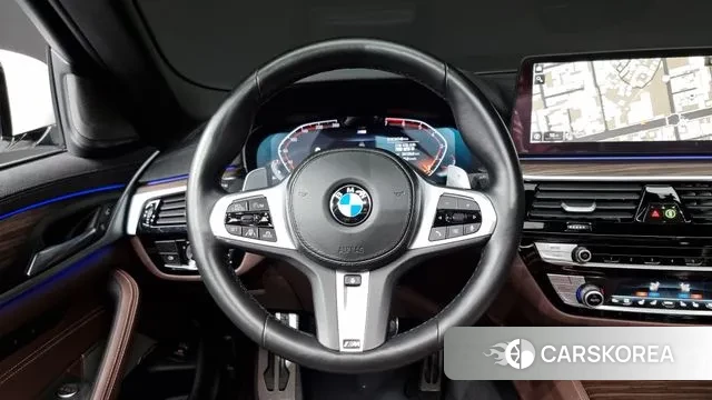 BMW 5 Series (G30) 2021 Белый из Кореи, фото 4