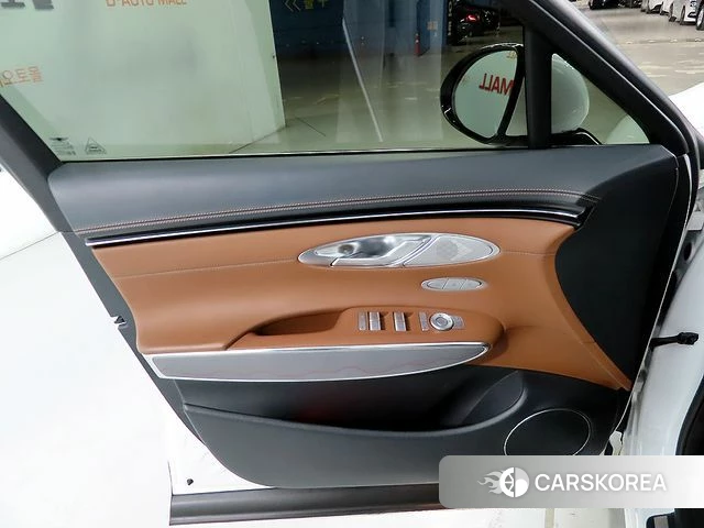 Genesis GV70 2022 Белый из Кореи, фото 4