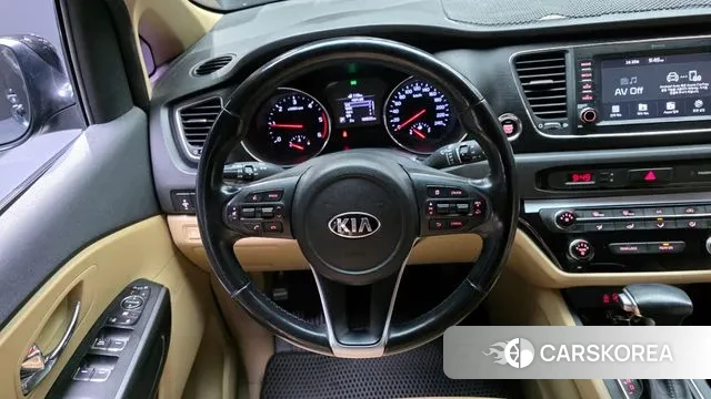 Kia The New Carnival 2018 Черный из Кореи, фото 4