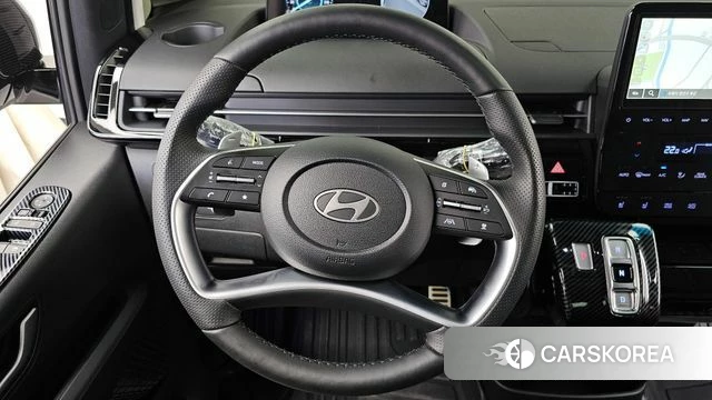 Hyundai Staria 2025 Белый из Кореи, фото 4