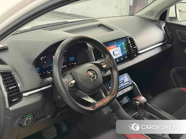 Skoda Krok 2022 Белый из Китая, фото 4