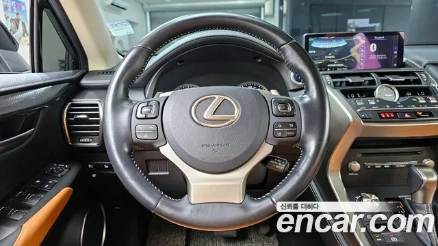 Lexus NX300h 2019 Черный из Кореи, фото 4