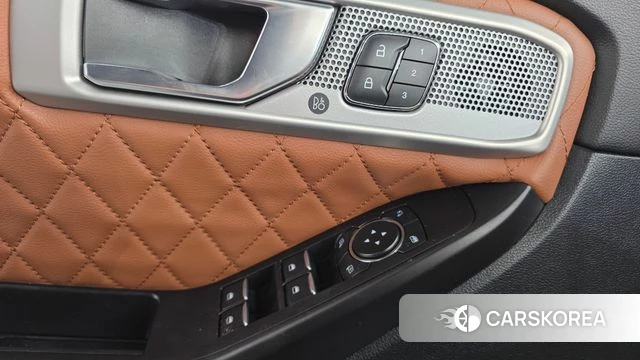 Ford Explorer 6th Generation 2019 Белый из Кореи, фото 4