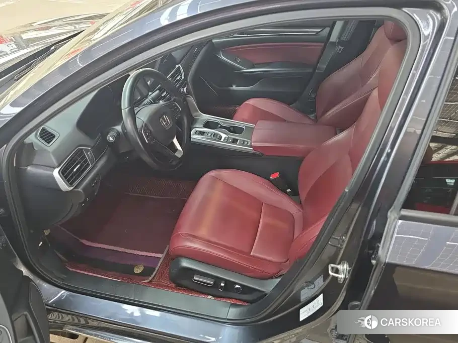 Honda Accord 2022 Silver/gray из Китая, фото 4