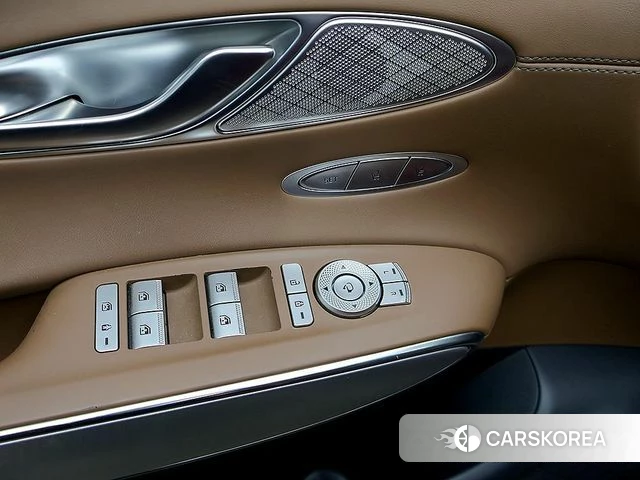 Genesis GV70 2021 Красный из Кореи, фото 4