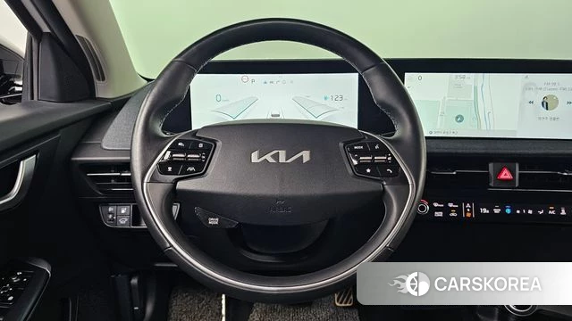 Kia EV6 2024 Белый из Кореи, фото 4