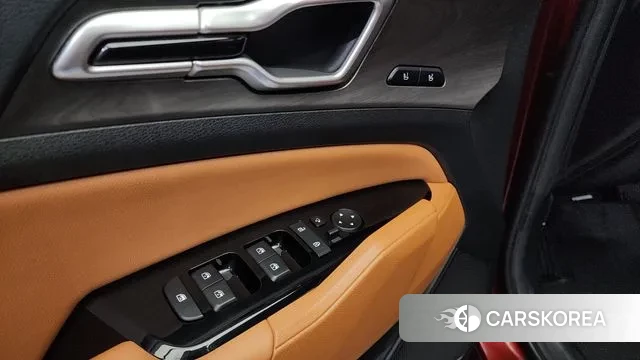 Kia Sportage 5th Generation Hybrid 2021 Красный из Кореи, фото 4