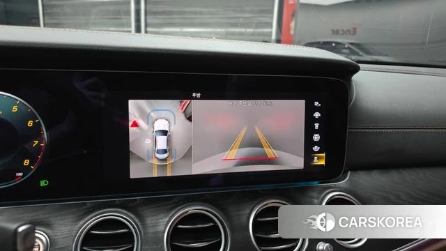 Mercedes-Benz E-Class W213 2023 Белый из Кореи, фото 4