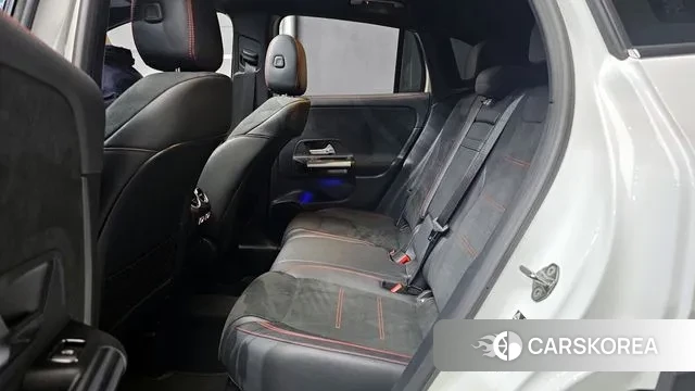 Mercedes-Benz GLA - Class H247 2023 Белый из Кореи, фото 4