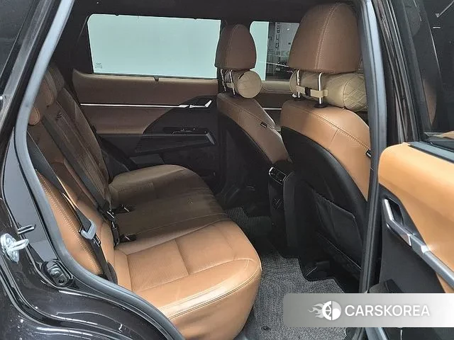 Ssangyong Torres 2024 Черный из Кореи, фото 4