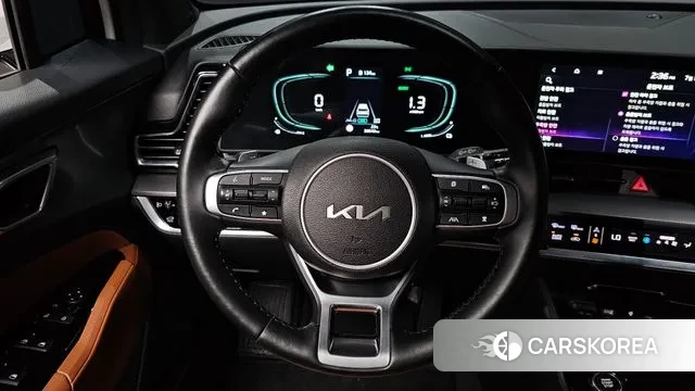 Kia Sportage 5th Generation Hybrid 2023 Белый из Кореи, фото 4