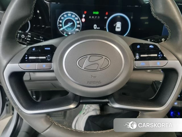 Hyundai The New Avante (CN7) 2023 Белый из Кореи, фото 4