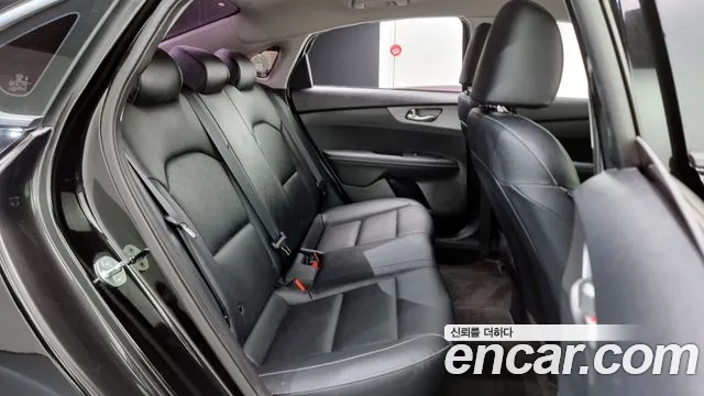 Kia Come New K3 id 2703589 из Кореи 4