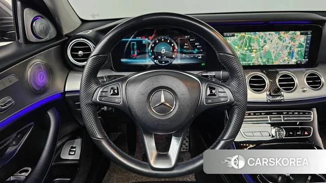 Mercedes-Benz E-Class W213 2018 Серый из Кореи, фото 4