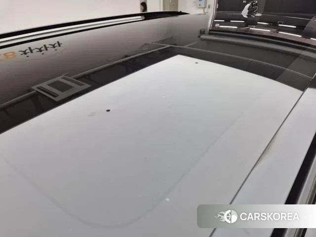 Land Rover Discovery Sports 2nd Generation 2024 Черный из Кореи, фото 4