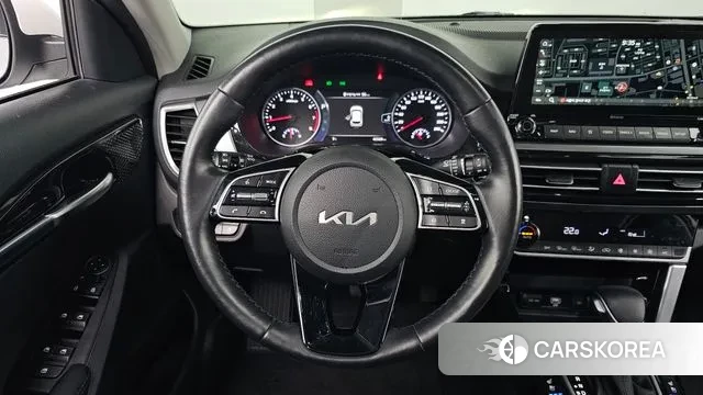 Kia Seltos 2021 Белый из Кореи, фото 4