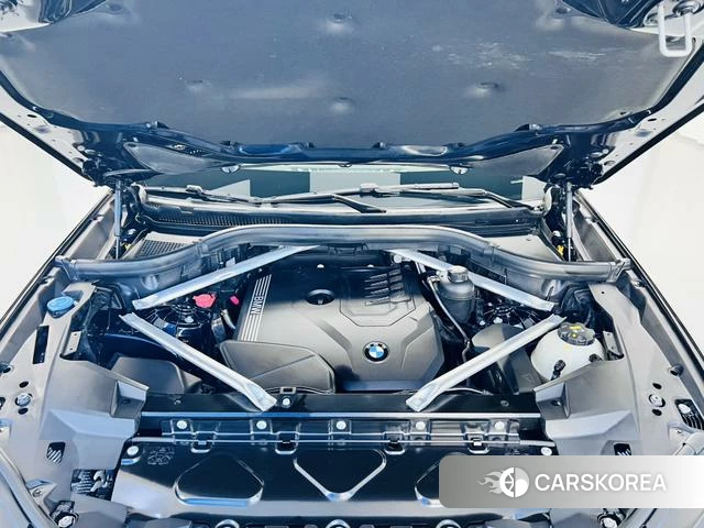 BMW X6 2022 Черный из Китая, фото 4