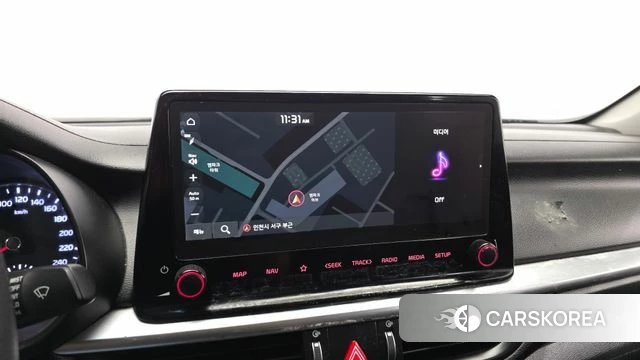 Kia The New K3 2nd generation 2021 Белый из Кореи, фото 4