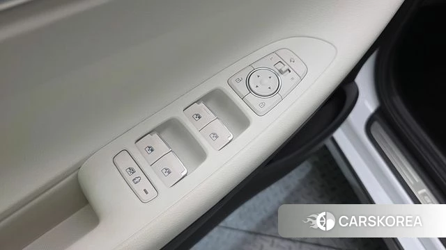 Hyundai The New Grandeur IG Hybrid 2022 Белый из Кореи, фото 4