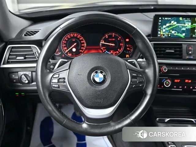 BMW 6 Series GT (G32) 2020 Черный из Кореи, фото 4