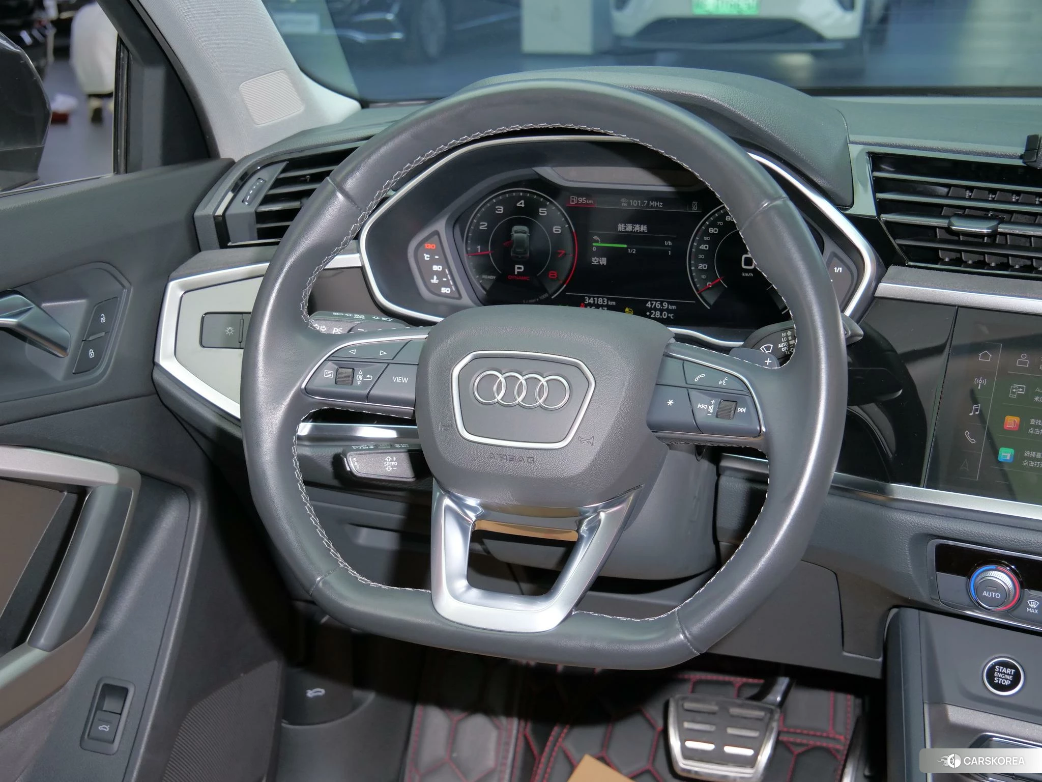 Audi Q3 2023 Темно-серый из Китая, фото 4