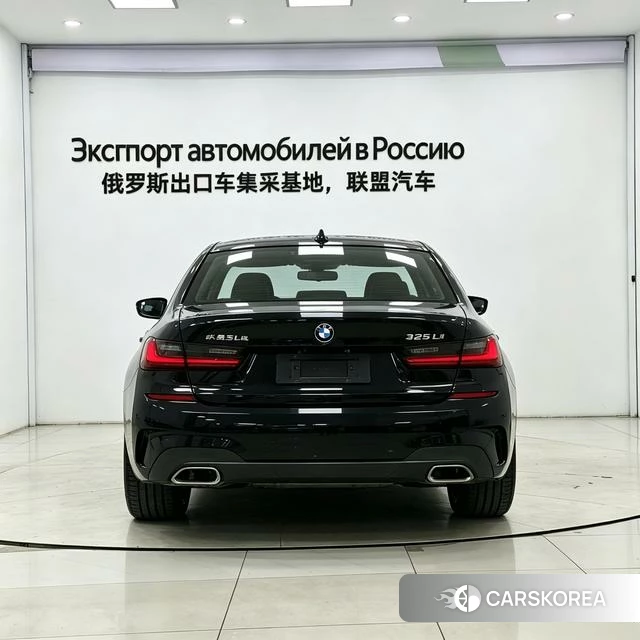 BMW 3 series 2022 Черный из Китая, фото 4
