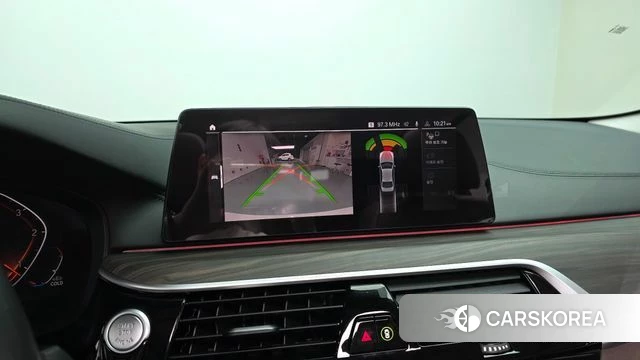 BMW 5 Series (G30) 2020 Белый из Кореи, фото 4