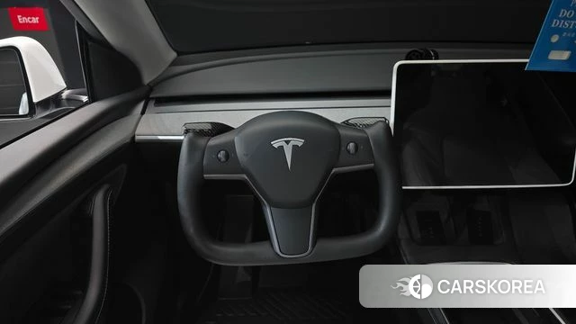 Tesla Model Y 2023 Белый из Кореи, фото 4