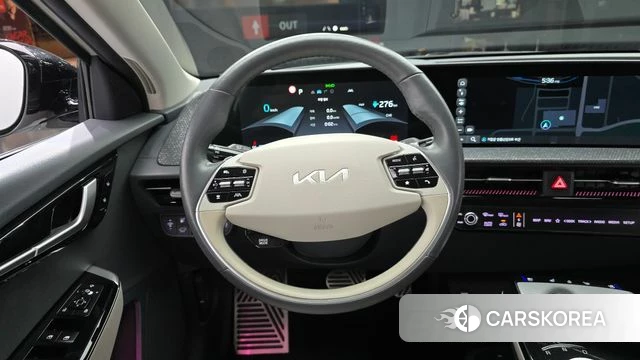 Kia EV6 2023 Жемчужный цвет из Кореи, фото 4