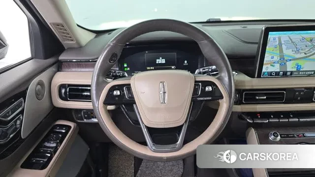 Lincoln Aviator 2nd generation 2021 Белый из Кореи, фото 4